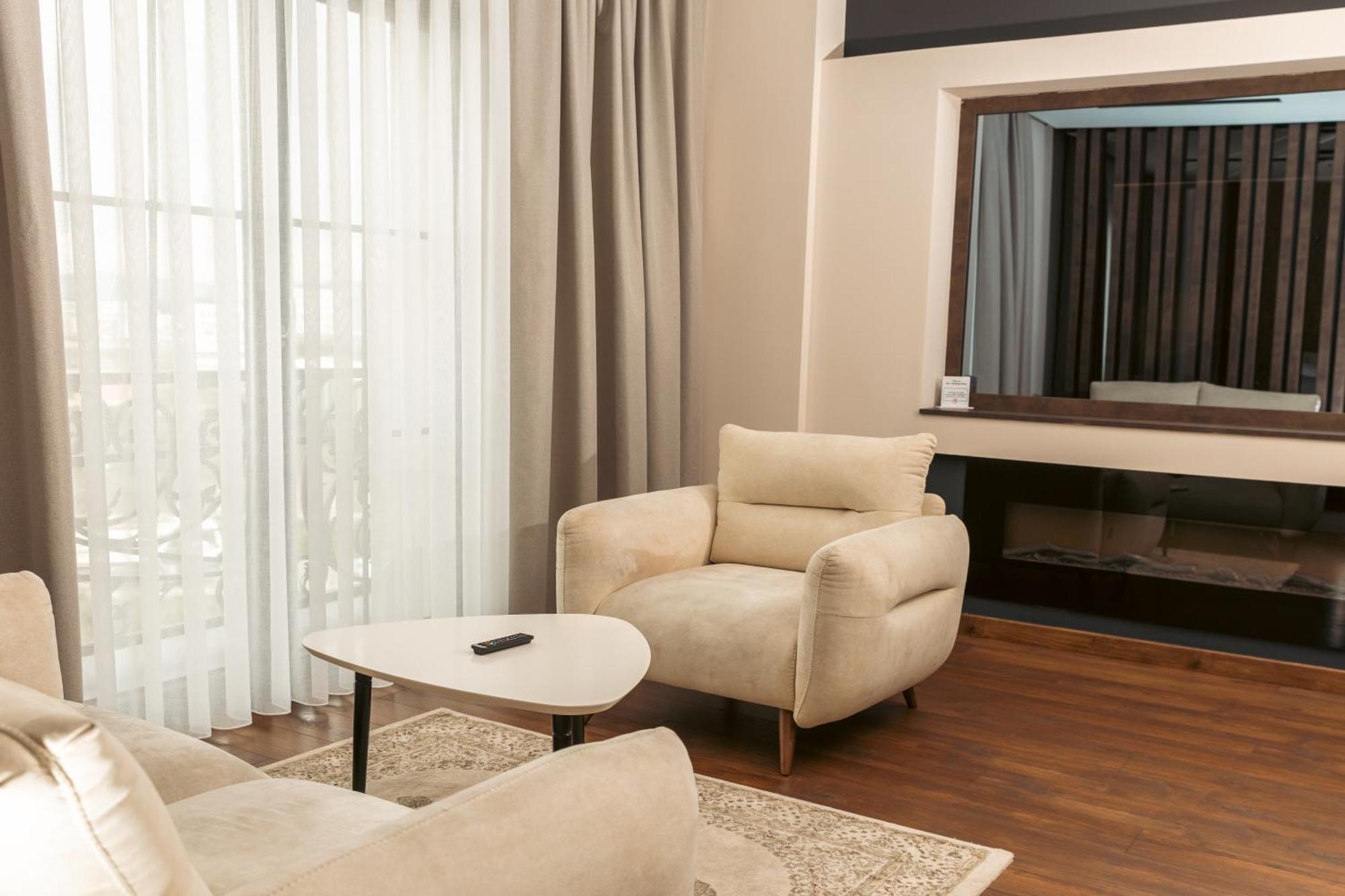 Venus Hotel Πρίστινα Εξωτερικό φωτογραφία