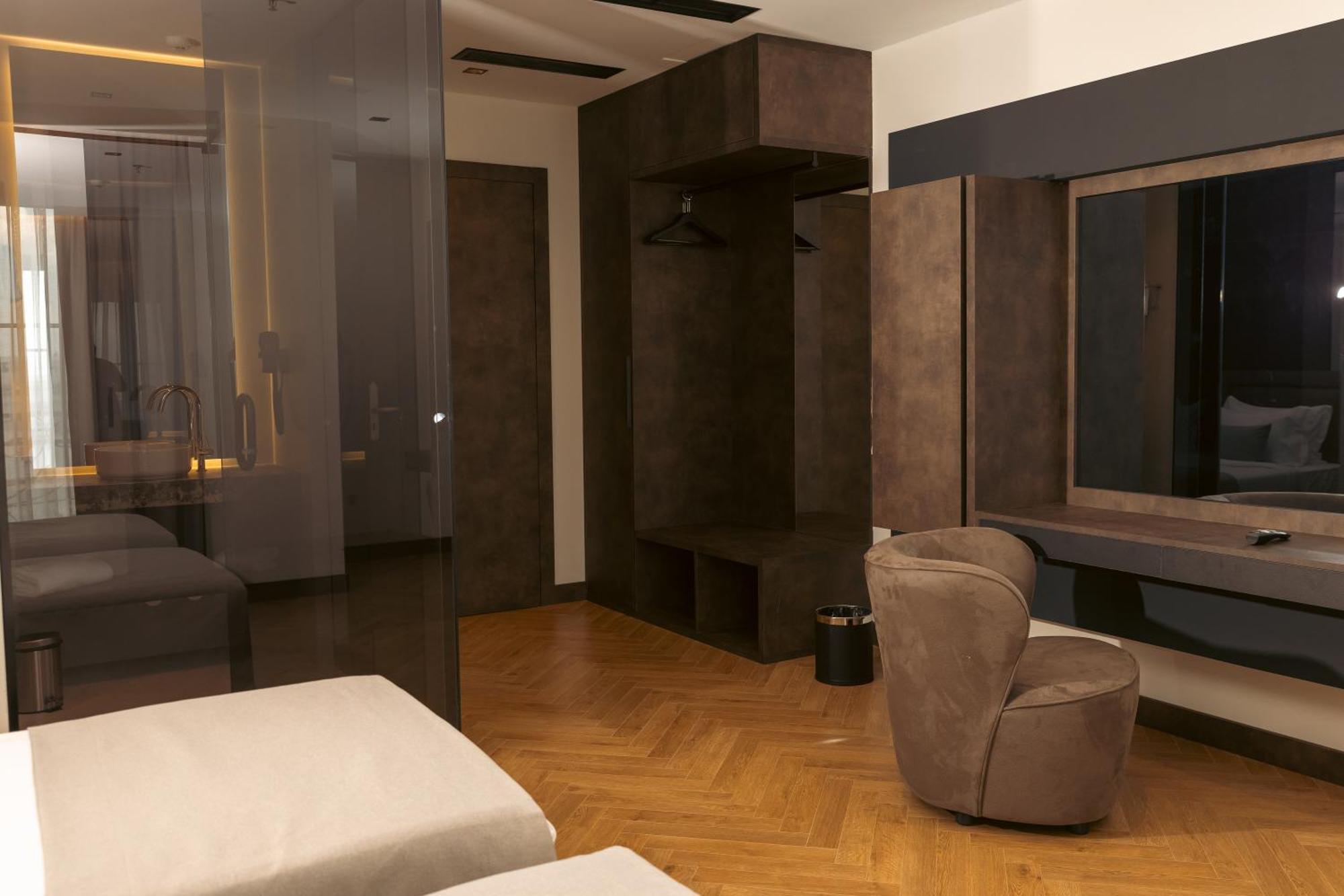 Venus Hotel Πρίστινα Εξωτερικό φωτογραφία
